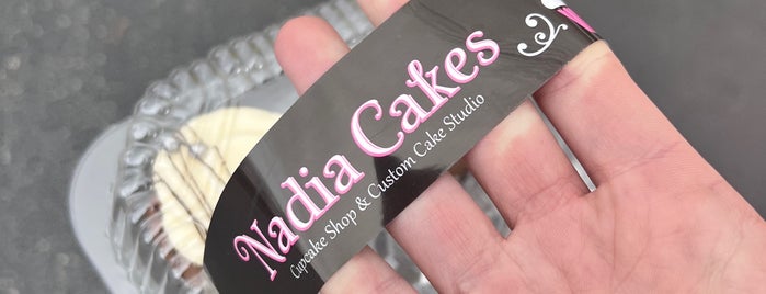 Nadia Cakes is one of Cupcake Wars.