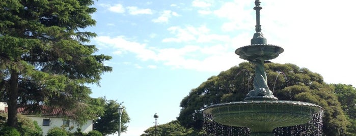 Minato-no-mieru-oka Park is one of 別れるためのデートスポット.