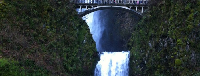 Columbia River Gorge is one of Lugares favoritos de Dick.
