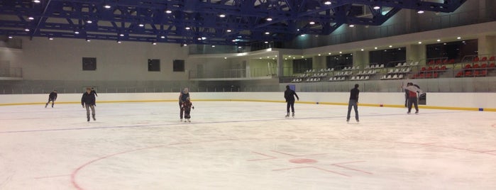 Каток на Роза Хутор-Каток, Роза Хутор (Skating-ring by Rosa Khutor) is one of Oksana'nın Beğendiği Mekanlar.