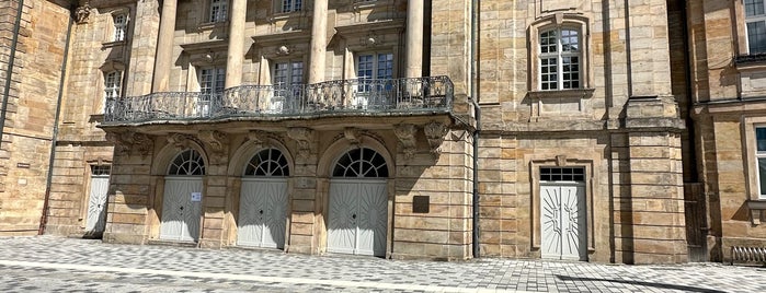 Bayreuth is one of Lugares favoritos de Charles.