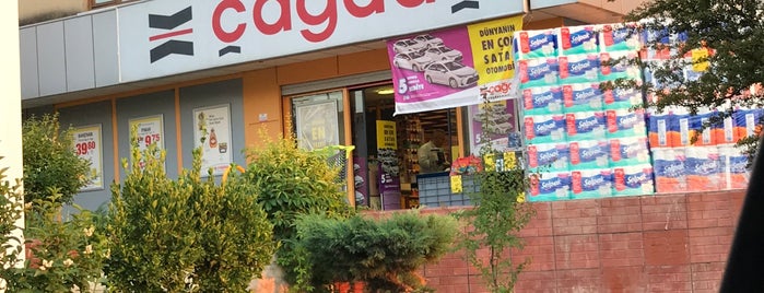 Çağdaş Market is one of Tempat yang Disukai 🔥Arzu.