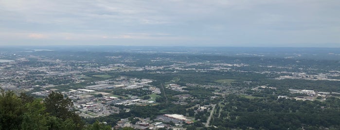 Lookout Mountain is one of Michael : понравившиеся места.