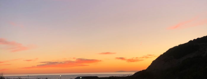 Crystal Cove State Park is one of Lugares favoritos de Michael.