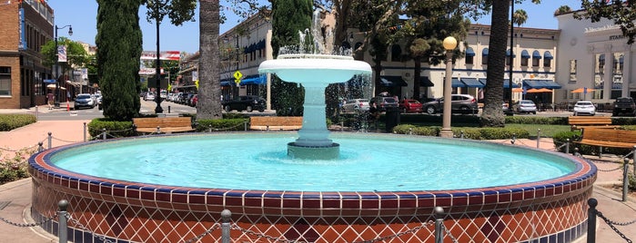 Orange Plaza Historic District is one of Places For Play.
