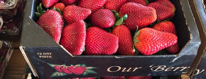 Manaserro Farm Stand is one of The 15 Best Places for Strawberries in Irvine.