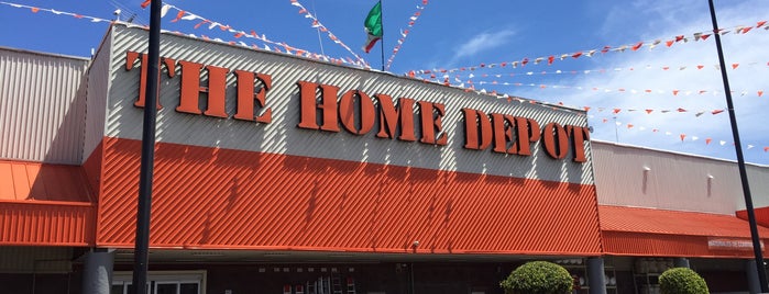 The Home Depot is one of Lugares de Javier.