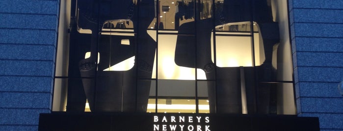 BARNEYS NEW YORK KOBE is one of My favorites for 衣料品店.