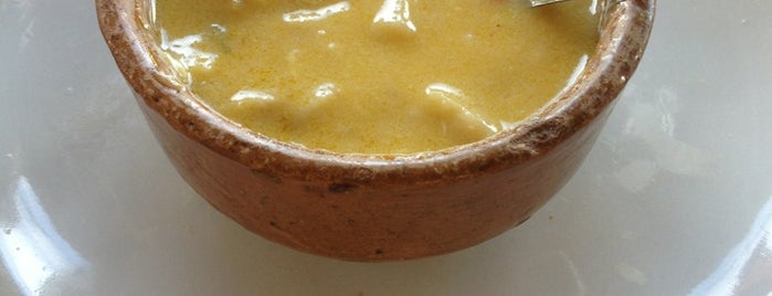 Meio do Mangue is one of Jampa Essencial.