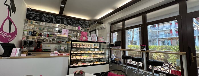 Fitcandy By Sylvia Jarjabka is one of Budapest kave pek.