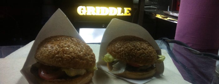 Griddle is one of Kiev street fast food.