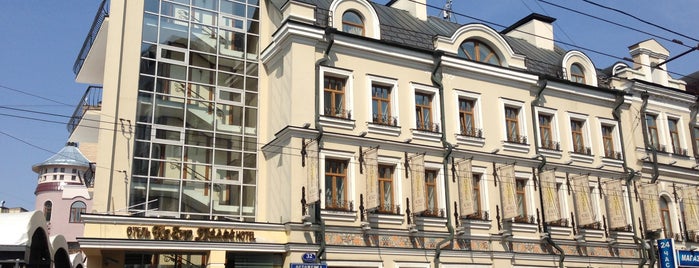 Кебур Палас is one of Hotels in Moscow.