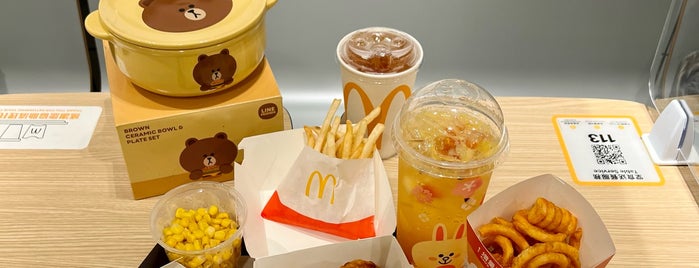 McDonald's is one of Kevinさんのお気に入りスポット.