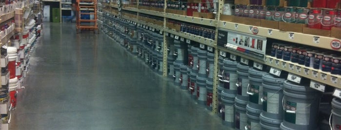 The Home Depot is one of Lieux qui ont plu à Gus.