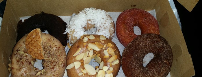 Underwest Donuts is one of NEW YORK CITY: treats.