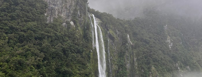 Stirling Falls is one of Australia/New Zealand.