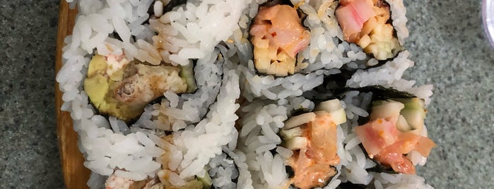 Best Sushi Japanese Restaurant is one of SUSHI.