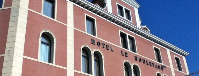 Hotel Le Boulevard Venice is one of Greice'nin Beğendiği Mekanlar.