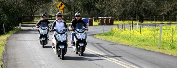 NVR Adventures Motorcycle and Moped Rental & Transportation is one of Orte, die Rex gefallen.