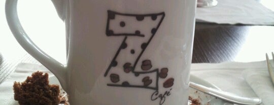 Z Café is one of Tempat yang Disukai Lanza.