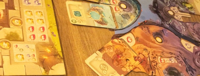 Senet Board Game Cafe is one of Lieux qui ont plu à Shaghayegh.