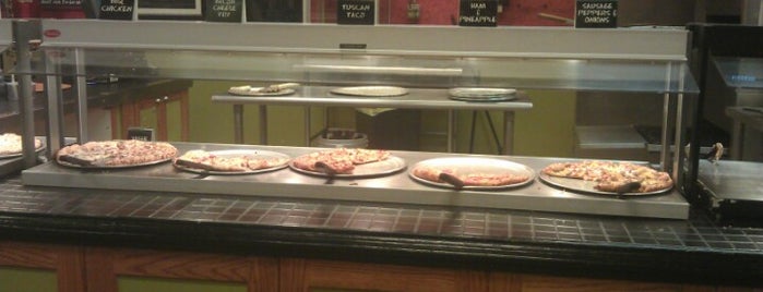 Infinito's Pizza is one of Fav Places To Eat.