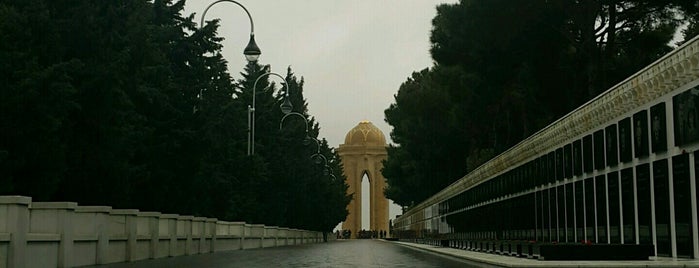 Памятник турецким воинам is one of Parisa : понравившиеся места.