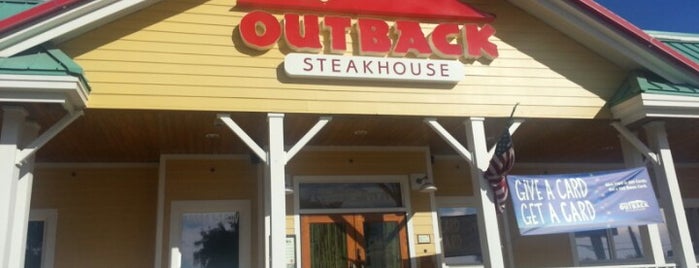 Outback Steakhouse is one of Orte, die Andy gefallen.