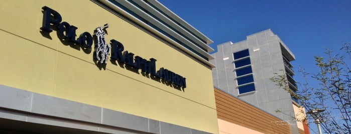 Polo Ralph Lauren Factory Store is one of Tempat yang Disukai Sterling.