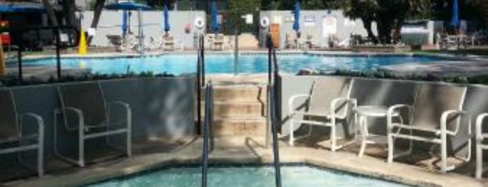 Hollywood Pool & Cabana is one of Tempat yang Disukai Dan.