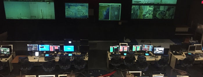 Range Control Center at Wallops Flight Facility (WFF) is one of Lieux qui ont plu à Kevin.