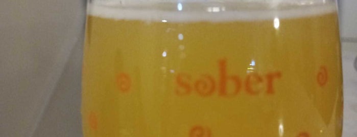 Sober is one of natural wine bars.