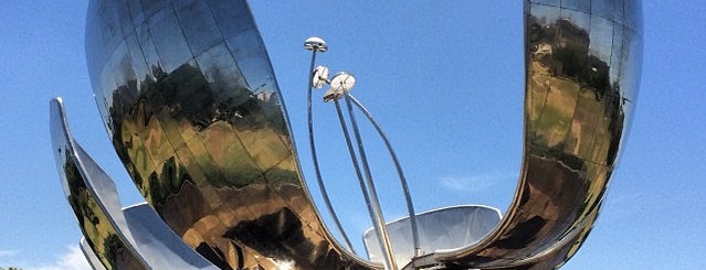 Floralis Genérica is one of buenos aires.