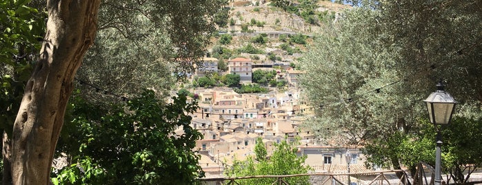 Gli Orti Di San Giorgio is one of Sicily.