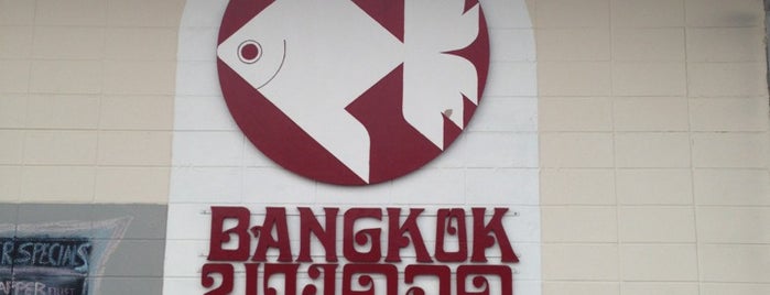 Bangkok Thai Restaurant is one of Tempat yang Disukai Sam.