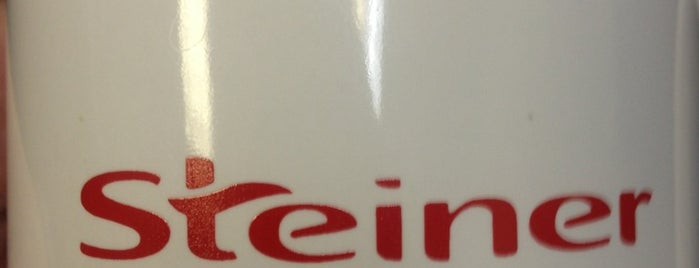 Steiner Leisure Ltd is one of Fernando'nun Beğendiği Mekanlar.