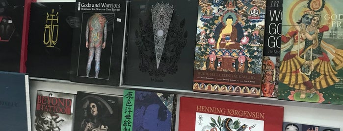 Freaks-Books is one of 雪さんのお気に入りスポット.