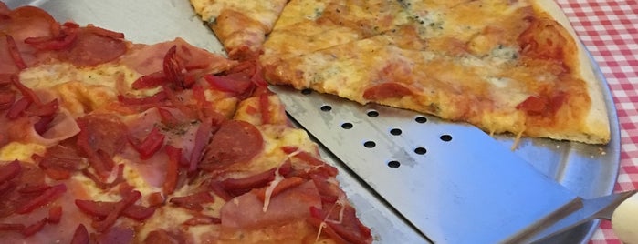 Pizza Diavola is one of Vallarta.