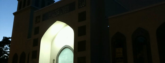 Masjid Hazrati Abu Bakr Siddique is one of masjids in tristate area.