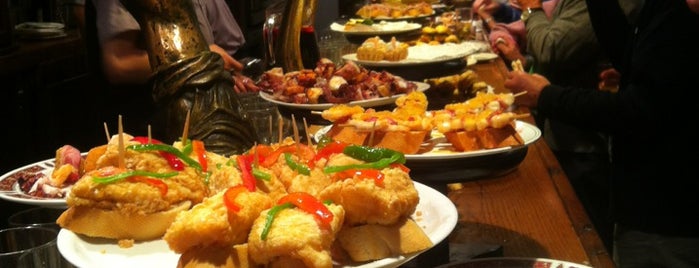 Mil Catas is one of Los mejores pintxos de Donosti.