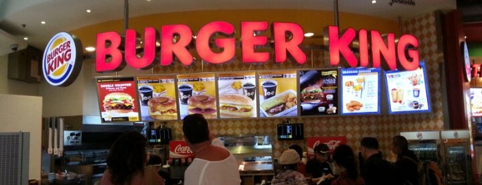 Burger King is one of Orte, die Robert gefallen.