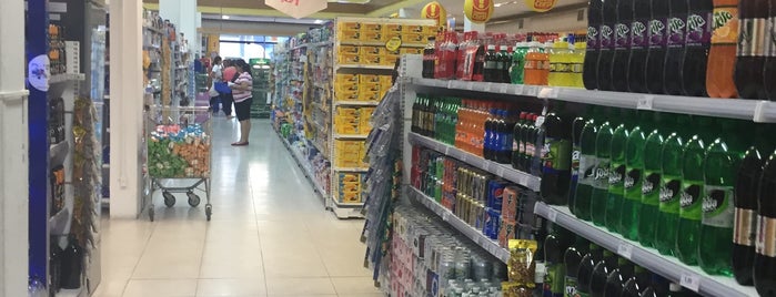 Supermercado Comper is one of Shopping,Lojas e Supermercados.