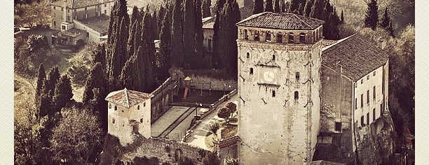 Teatro Eleonora Duse is one of Castles and Towers in Treviso province.