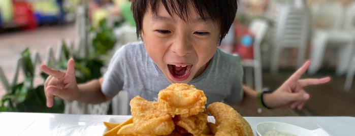 Camden Town is one of The 7 Best Places for Fish & Chips in Hong Kong.