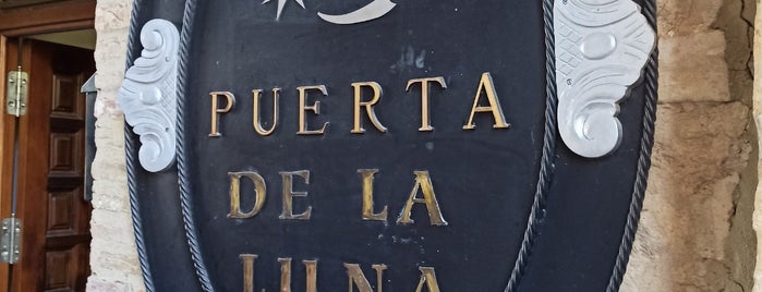 Puerta de la Luna is one of cordoba.
