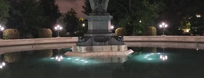 Bartholdi Fountain is one of DC/VA/MD.