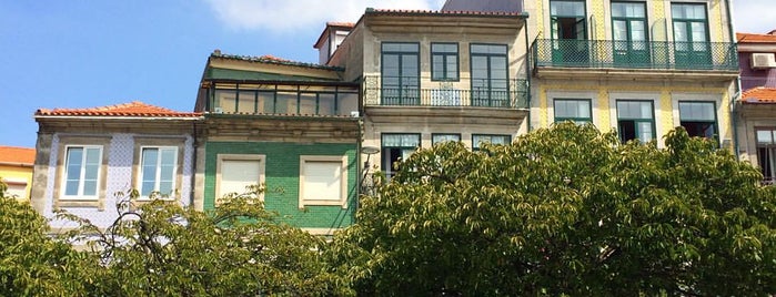 Cordoaria is one of Restaurantes Porto.
