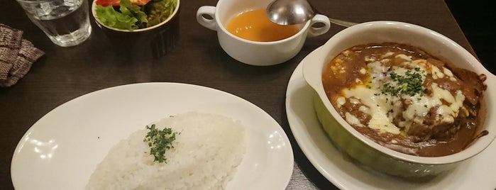 Kitchen Fontina is one of 五反田ランチ.