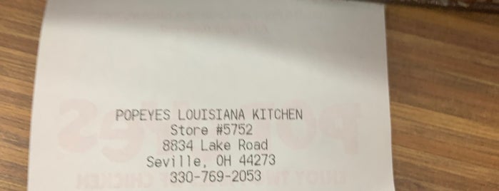 Popeyes Louisiana Kitchen is one of Food Fixes.