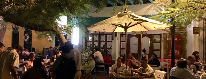Batey Resto Bar is one of Santamarta.